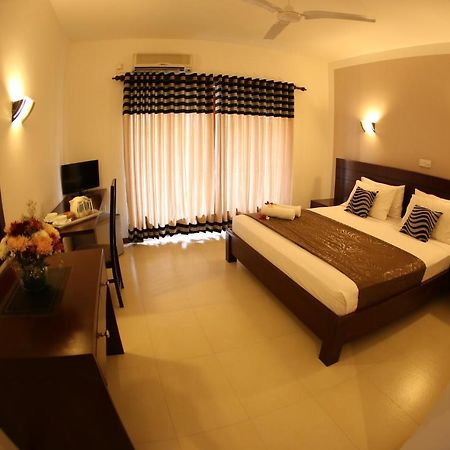 Hotel Shanelo Negombo Exterior foto
