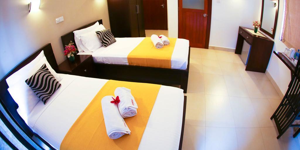 Hotel Shanelo Negombo Exterior foto
